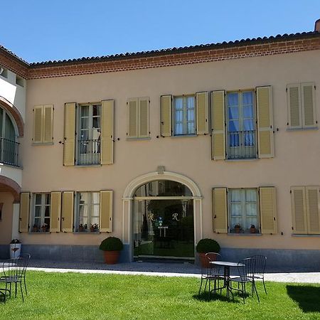 La Regibussa - Hotel Ristorante Asti Exteriör bild